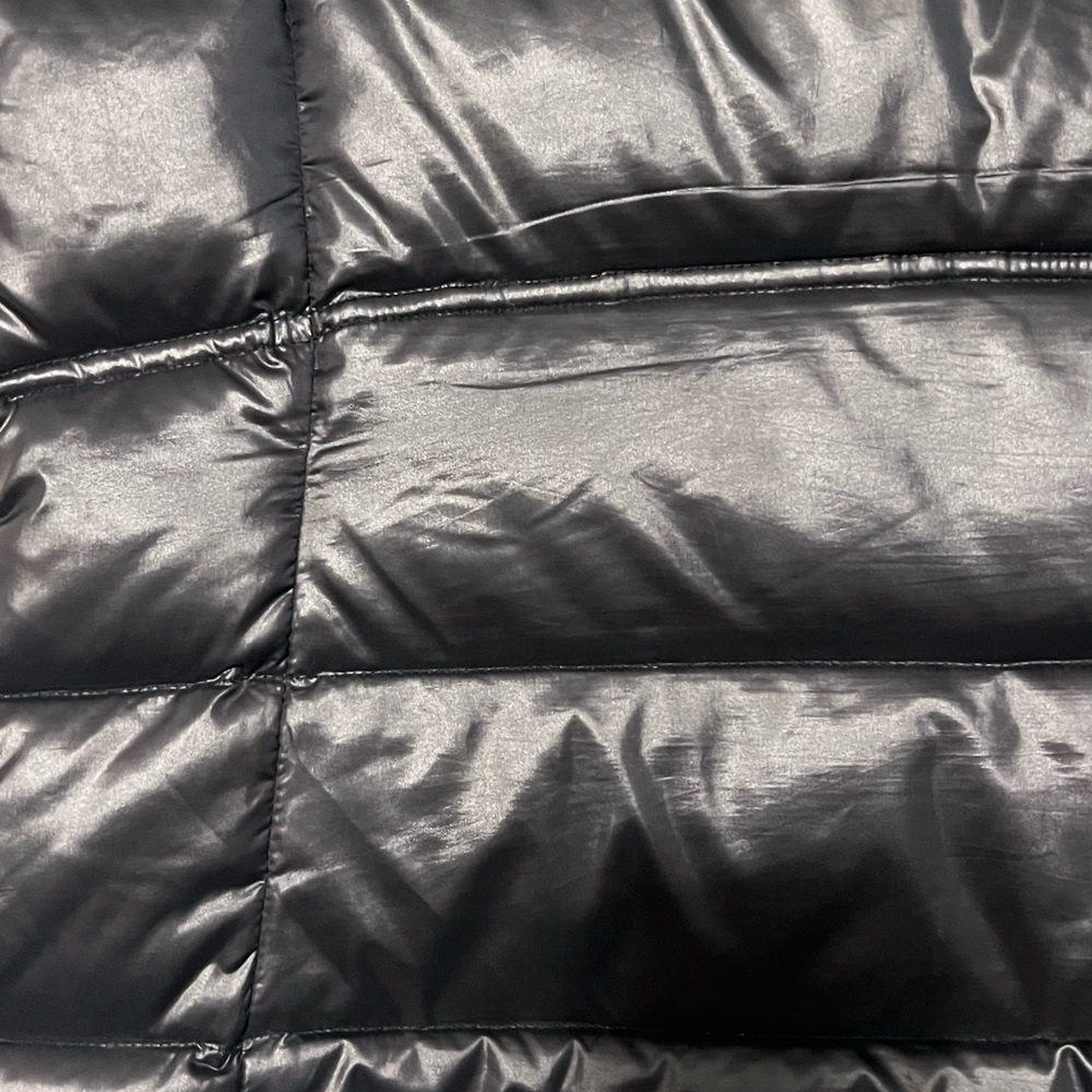 Eddie Bauer Premium Quality Goose Down Vest - Picture 4 of 15